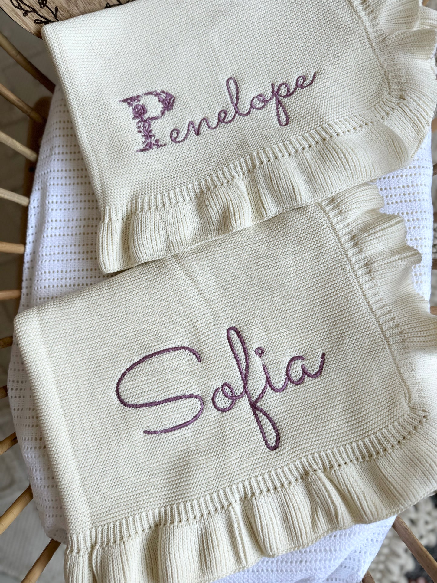 Frilly blanket - plain name