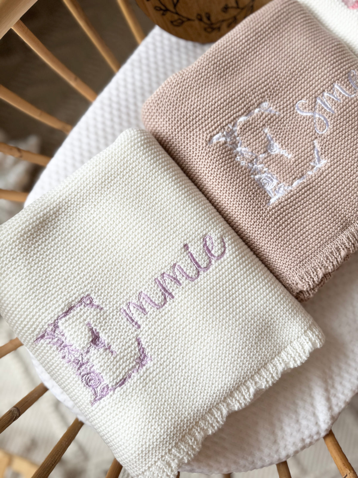 Small scallop edge blanket - floral first letter