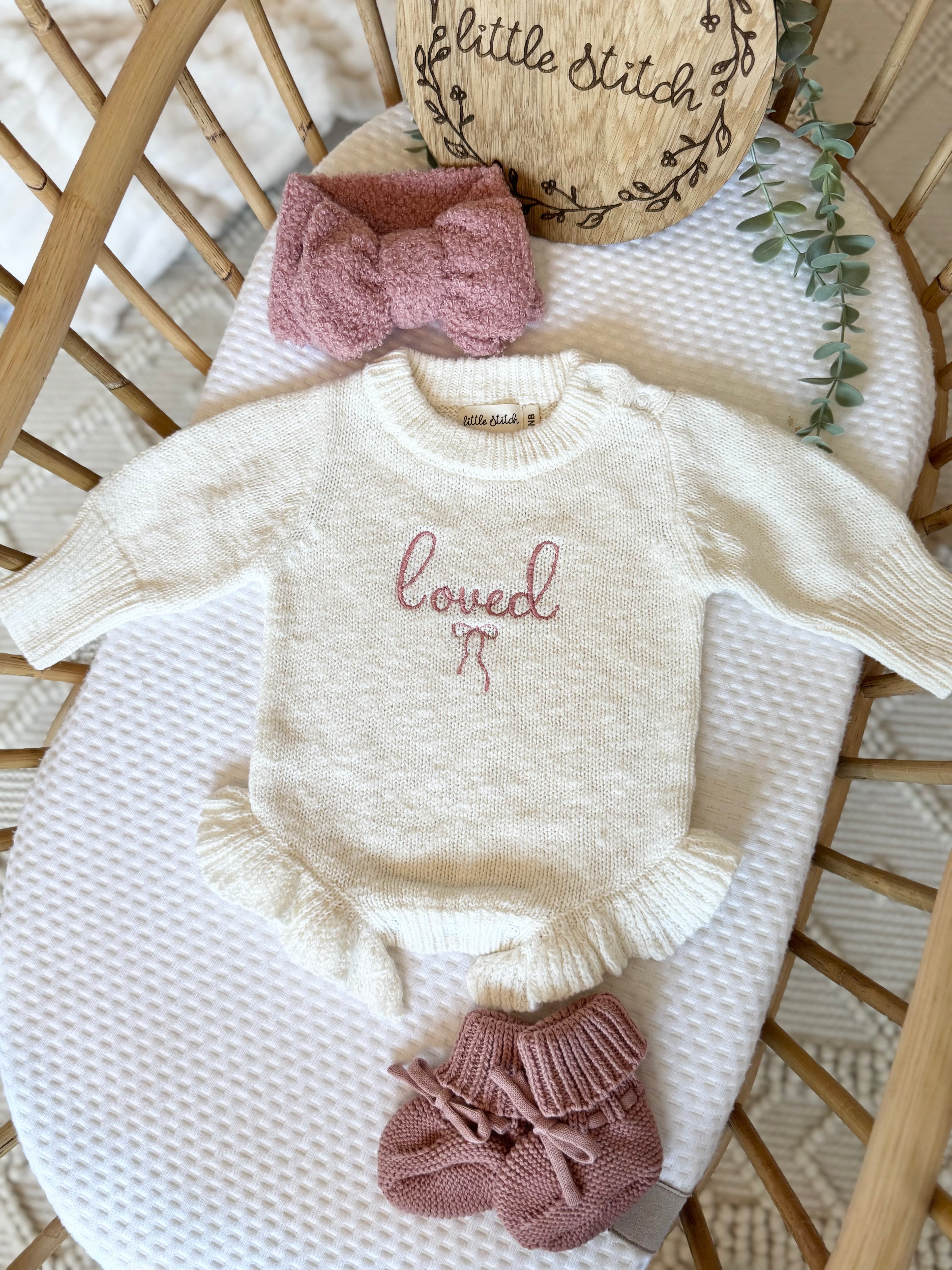 Name and bow design frilly romper