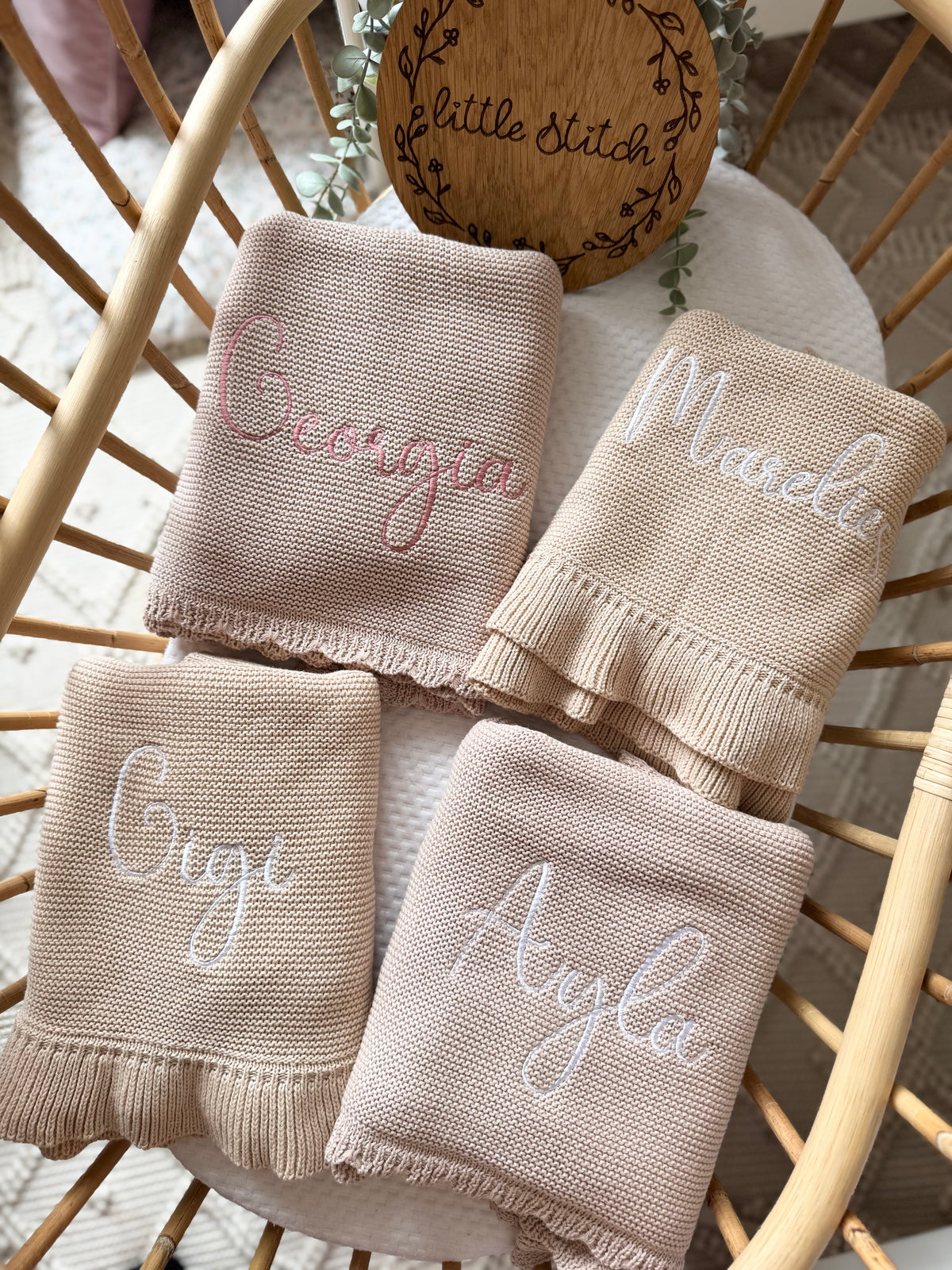Frilly blanket - plain name