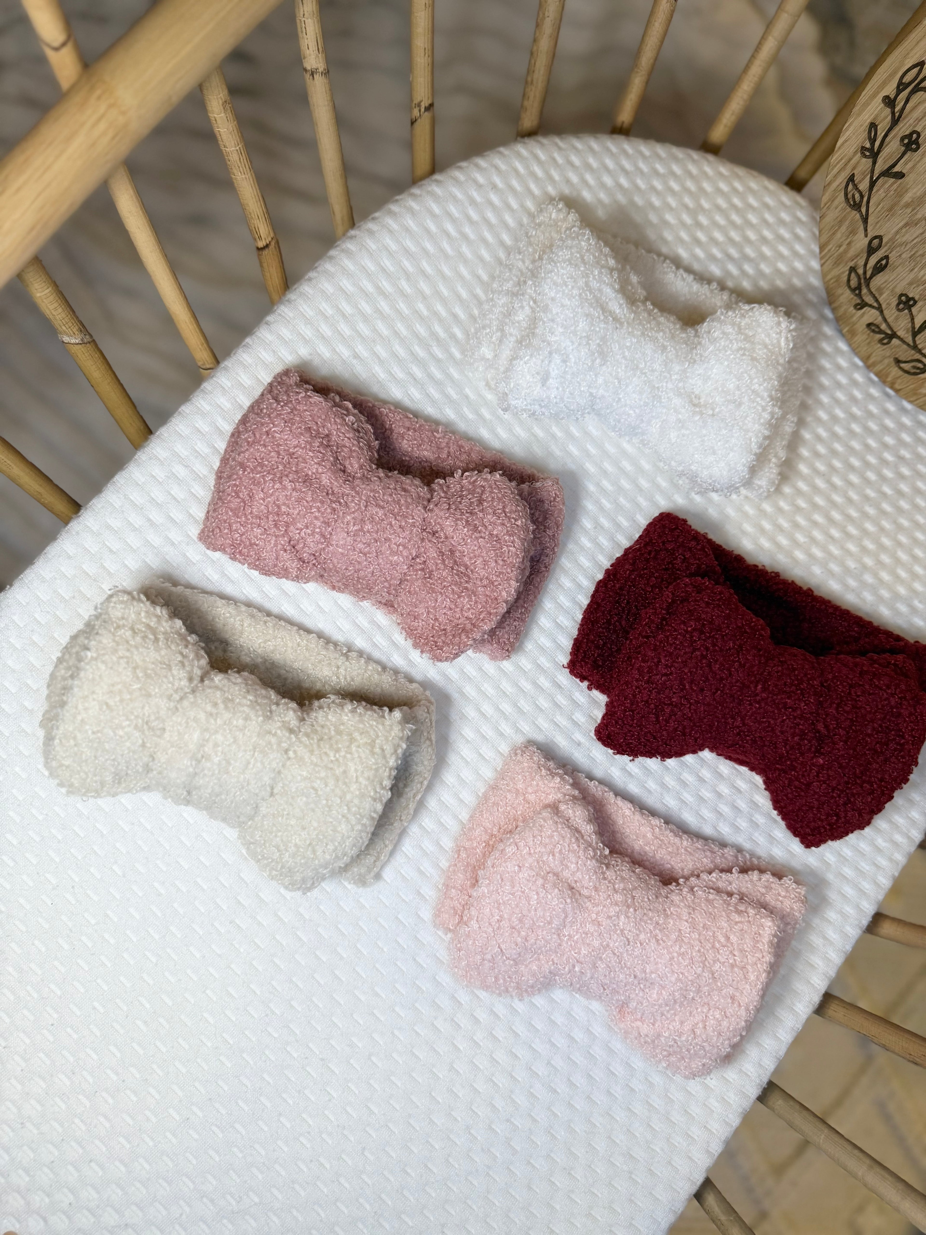 Boucle headband bow