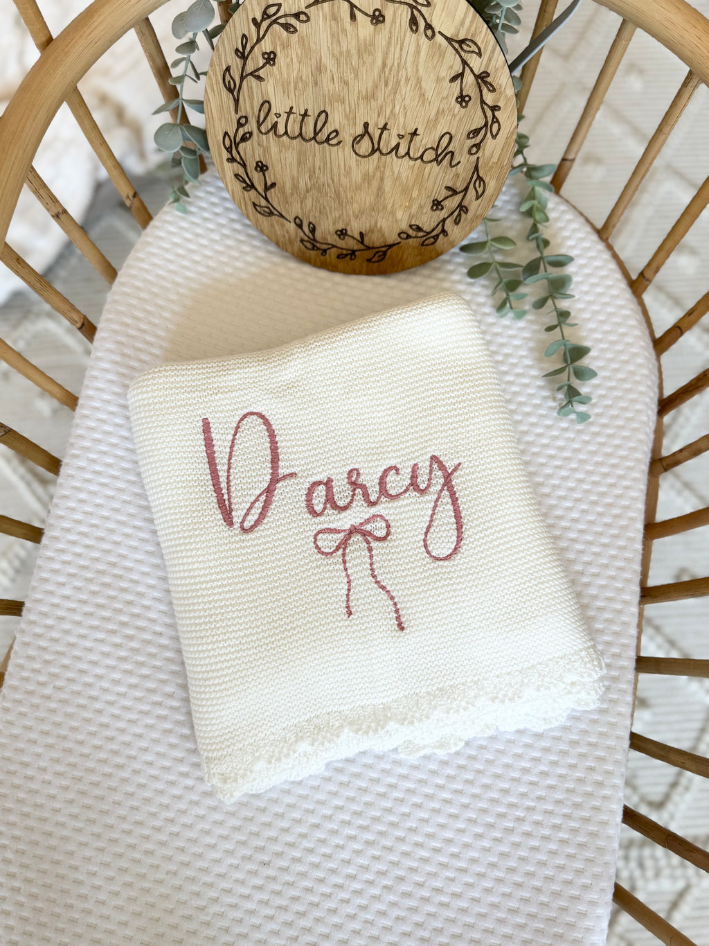 Name and bow design blanket