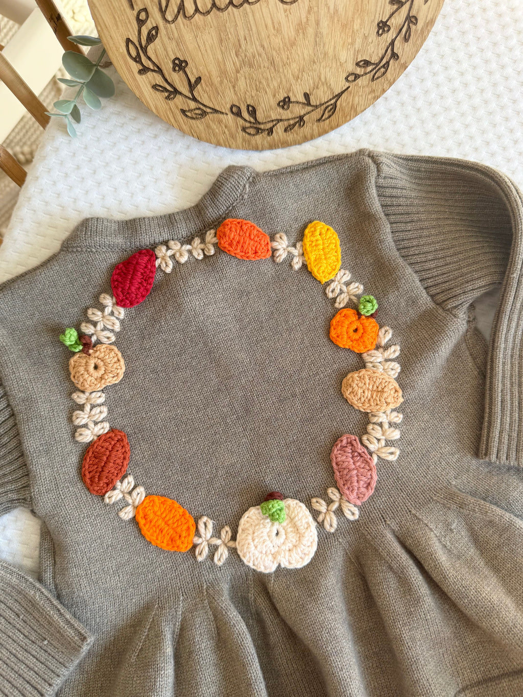 Autumn wreath cardigan 18-24m (includes single initial)