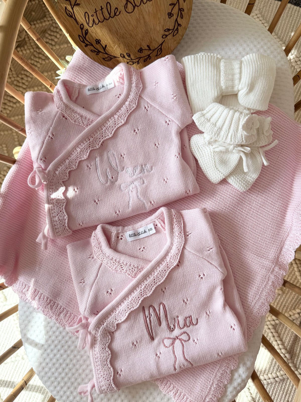 Name and bow design all in one