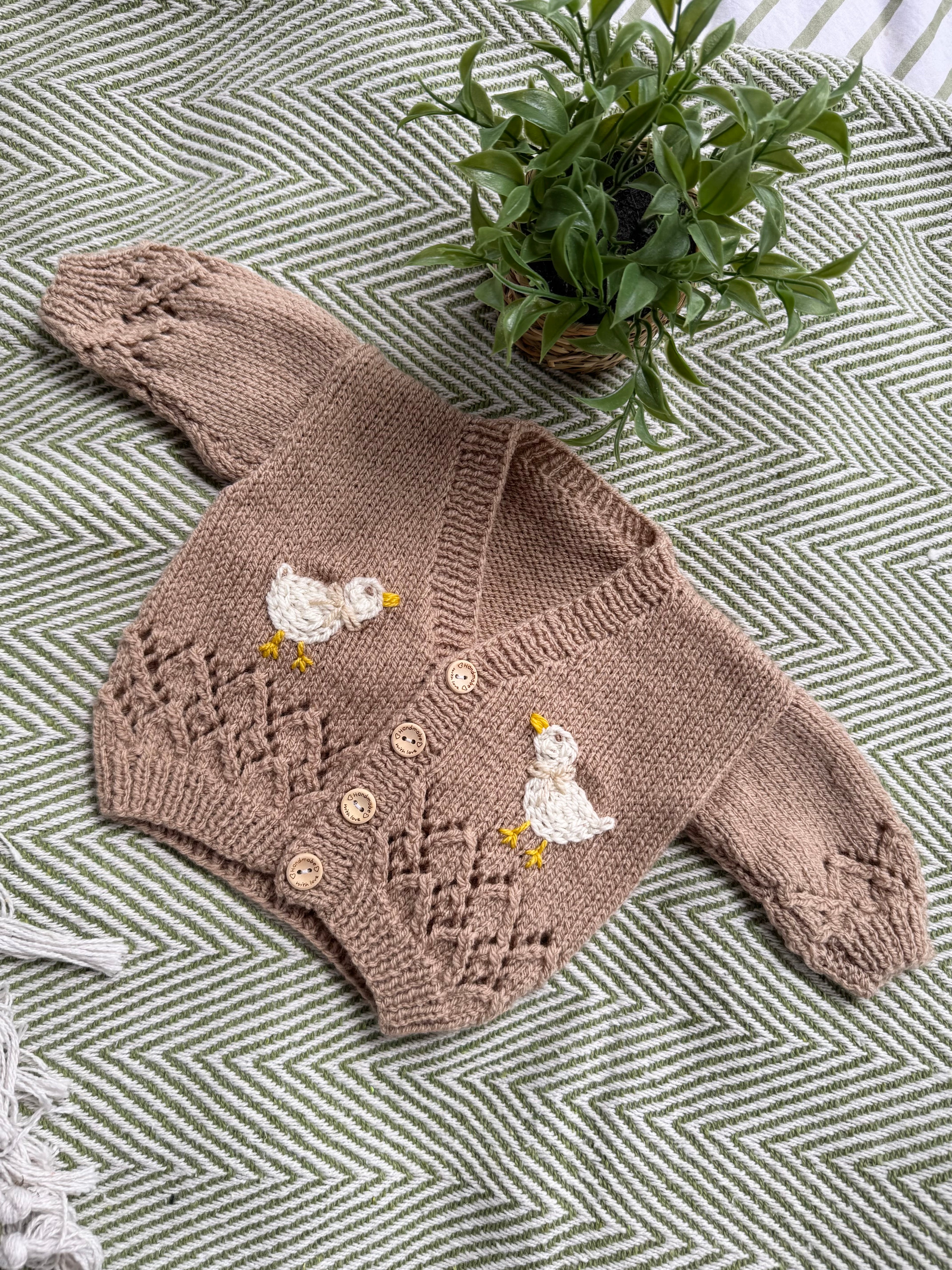 Handknitted 0-3m - (no name included add the name add on extra)