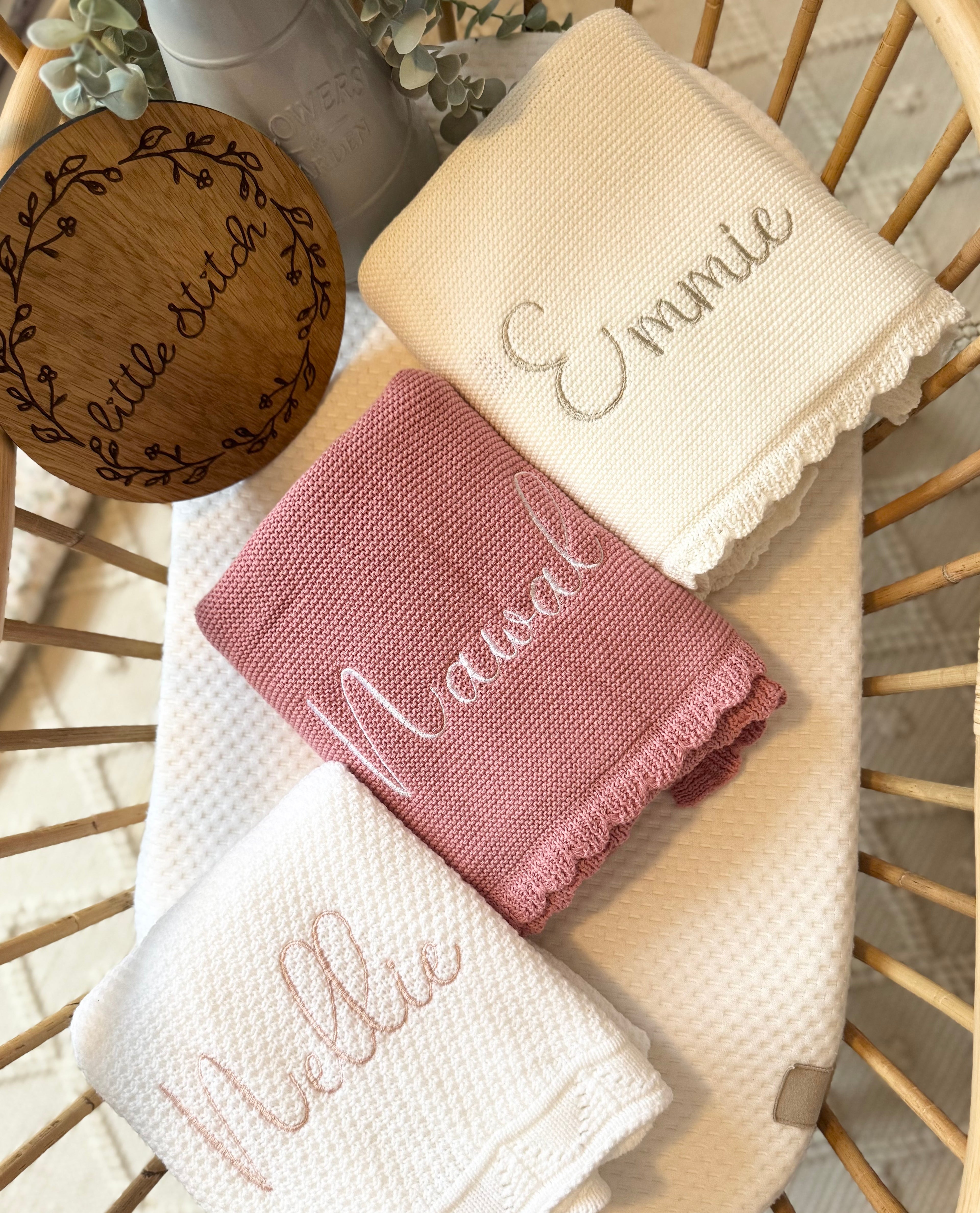 Small scallop edge blanket - plain name