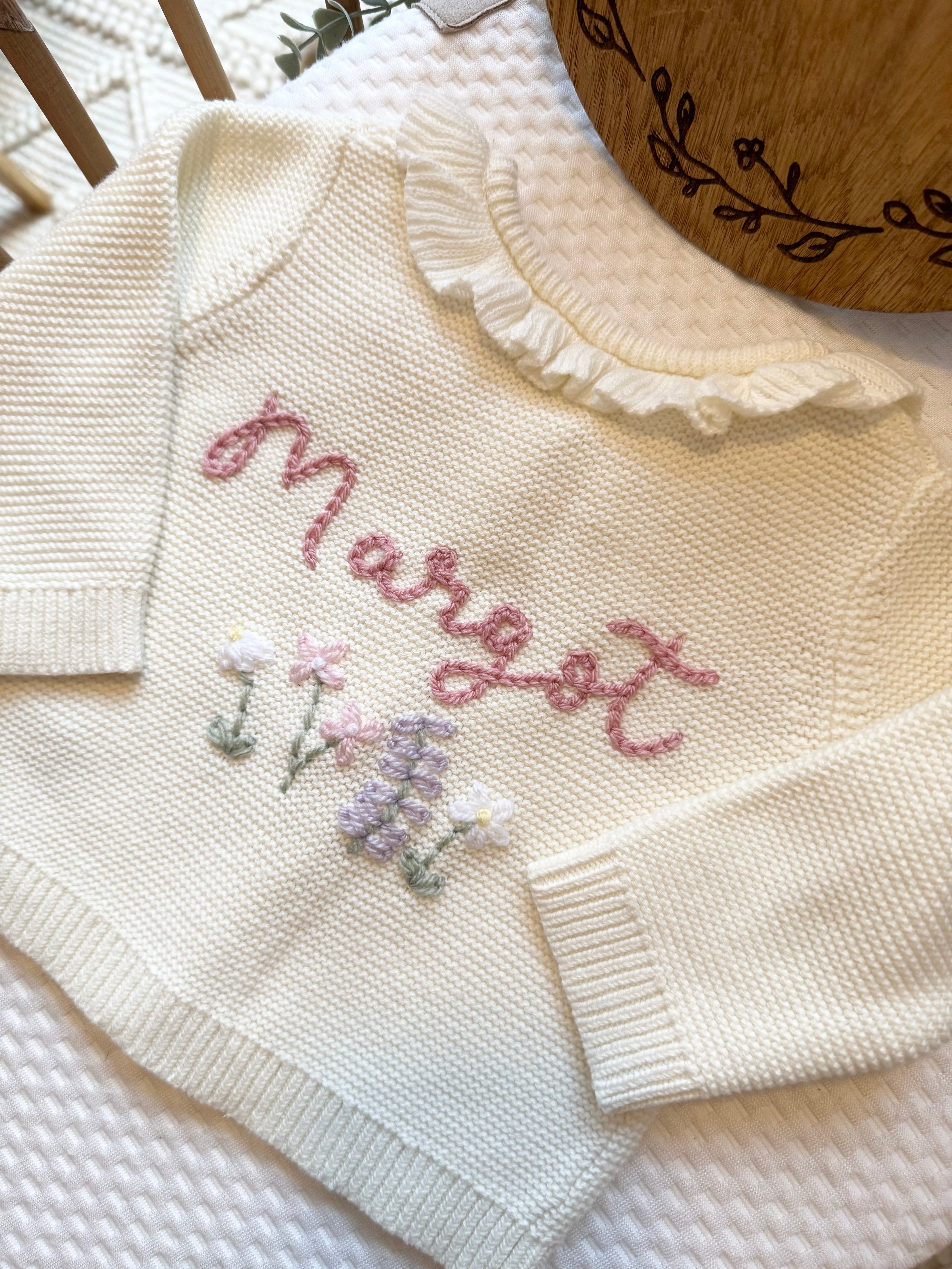 Single name and flowers design