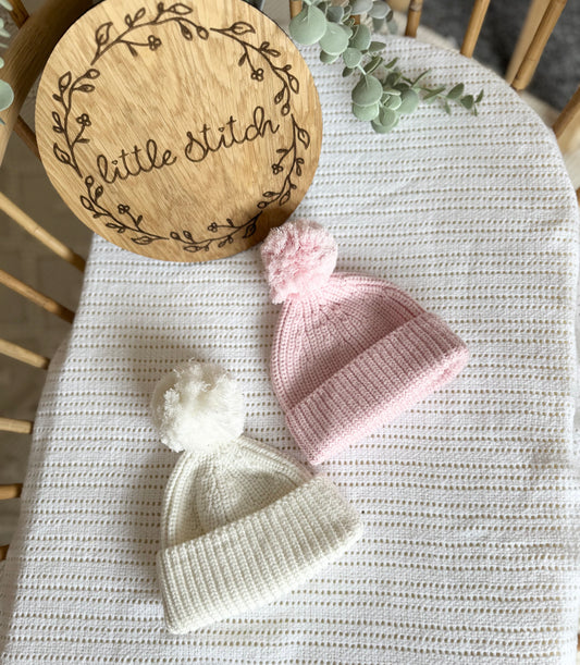 Bobble hat