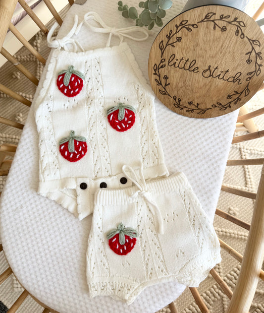 Strawberry set 3-6m