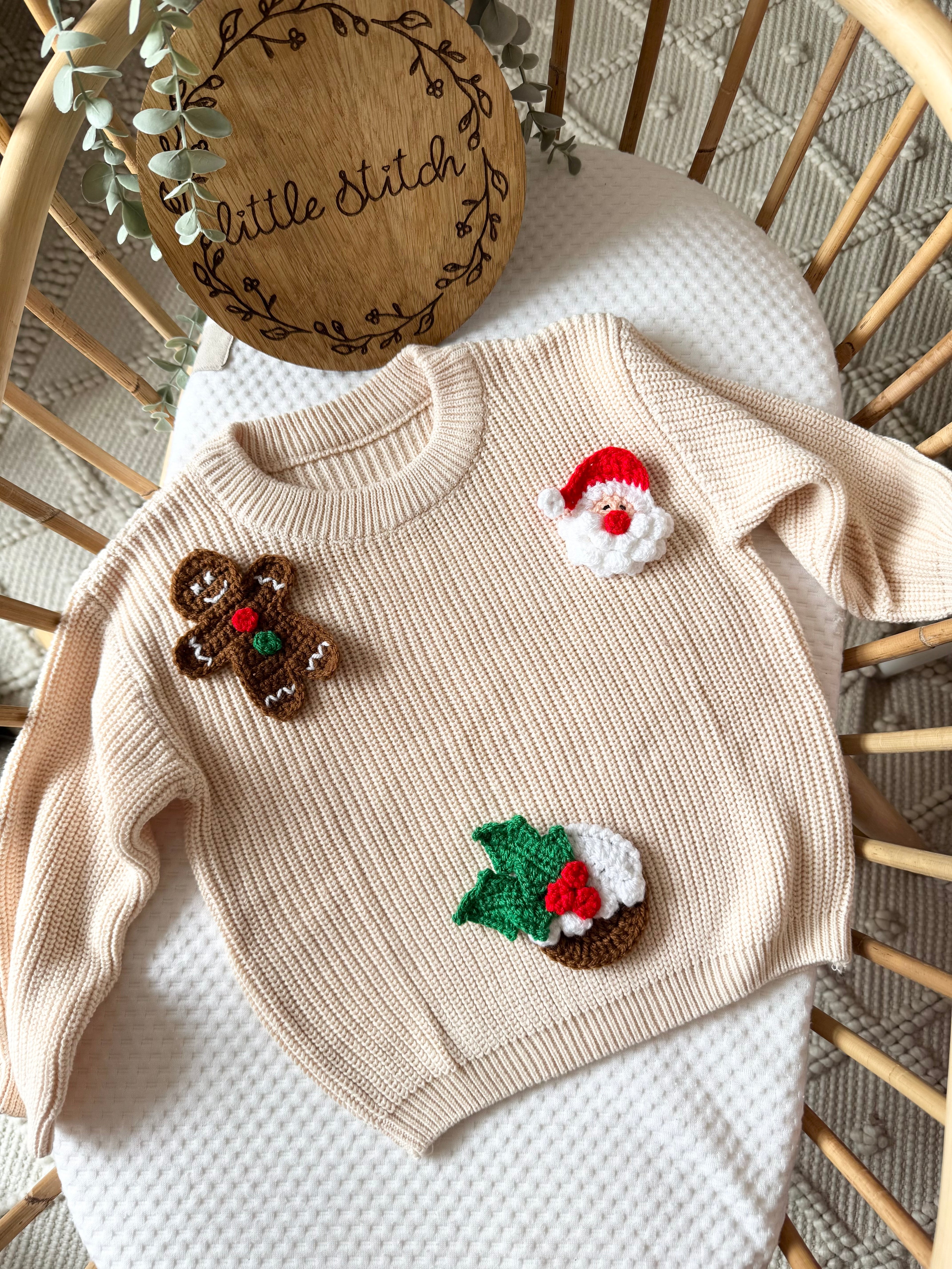 Jumper with 3 decal set design and 1 name (red for the name)