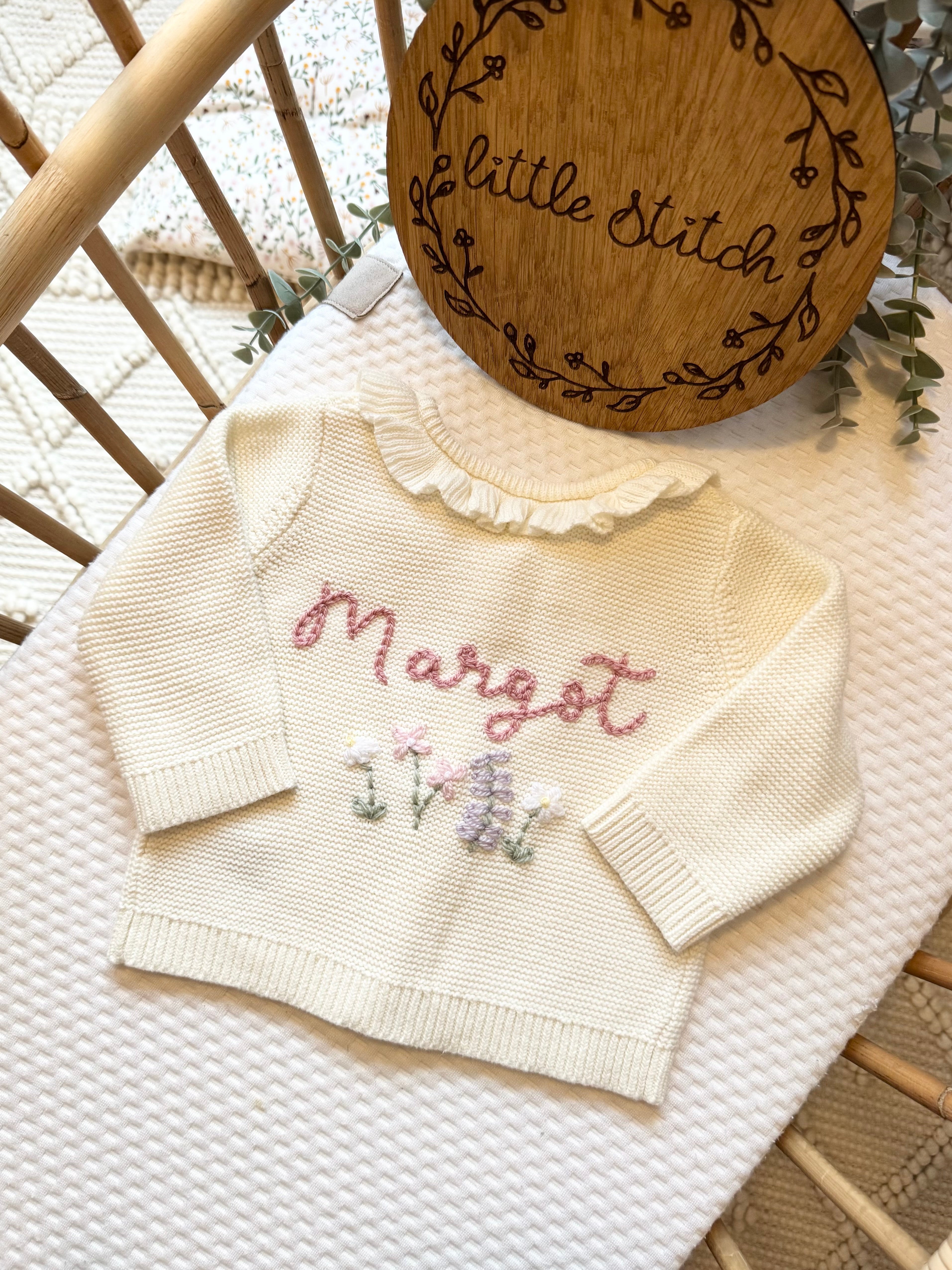 Single name and flowers design